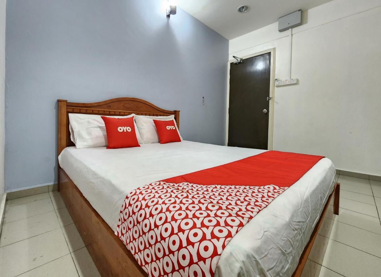 Oyo 90743 Hotel Ban Cheong Kangar Ngoại thất bức ảnh