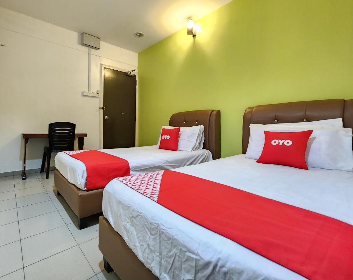 Oyo 90743 Hotel Ban Cheong Kangar Ngoại thất bức ảnh