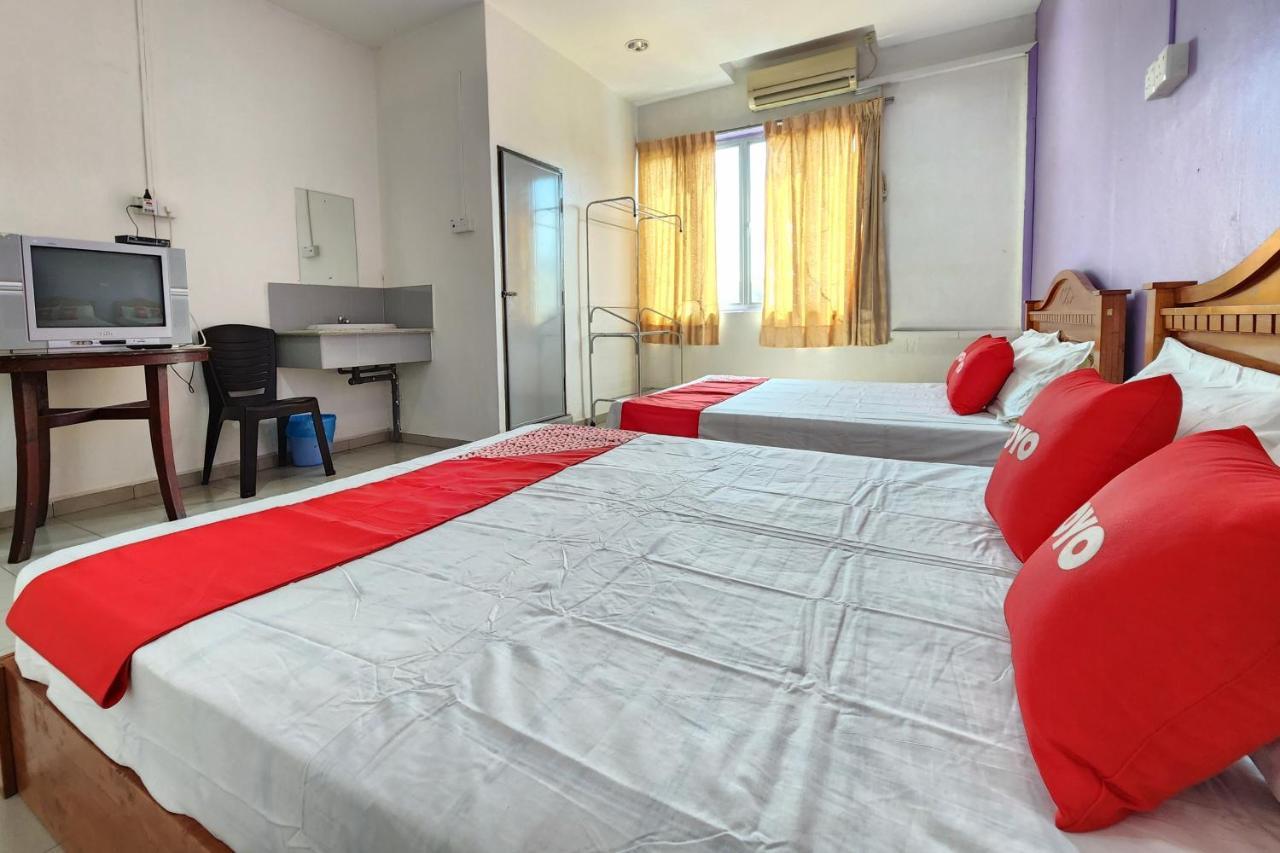 Oyo 90743 Hotel Ban Cheong Kangar Ngoại thất bức ảnh